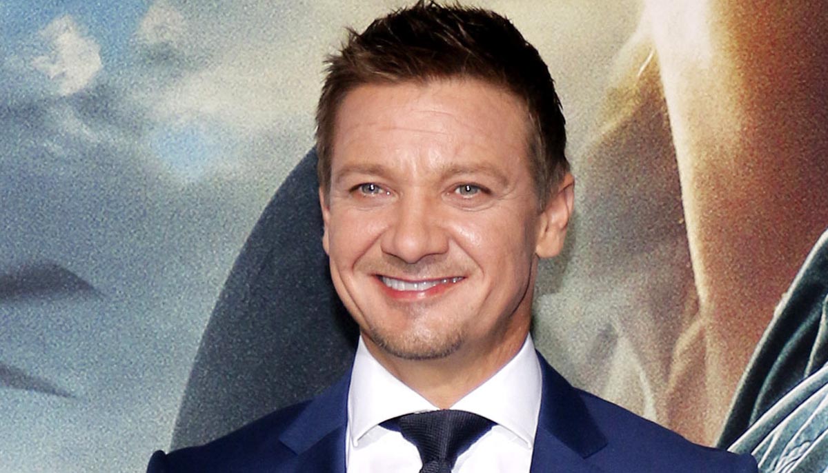 Jeremy Renner at the Los Angeles premiere of 'Arrival' held at the Regency Village Theater in Westwood, USA on November 6, 2016.